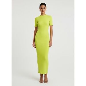 Fashion Nova Vibrant Green Maxi Dress